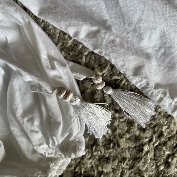 🌸Free People white dress - Picture 2 of 4